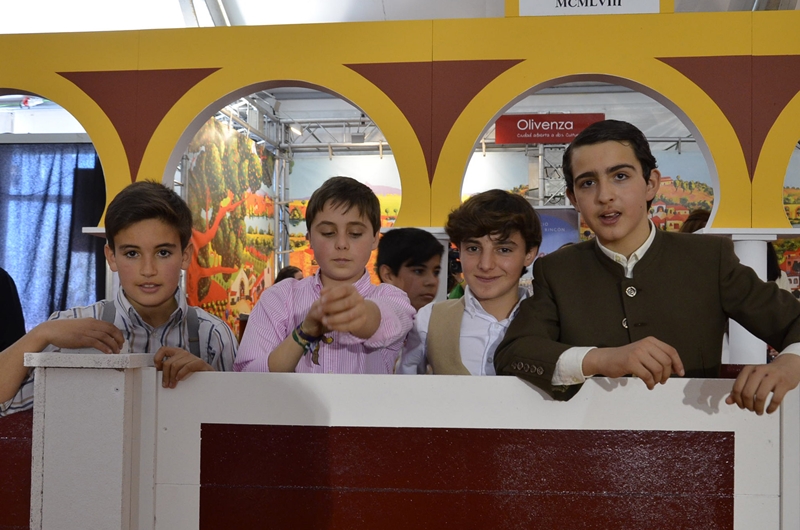 Exhibición de Toreo de Salón en la feria del Toro de Olivenza