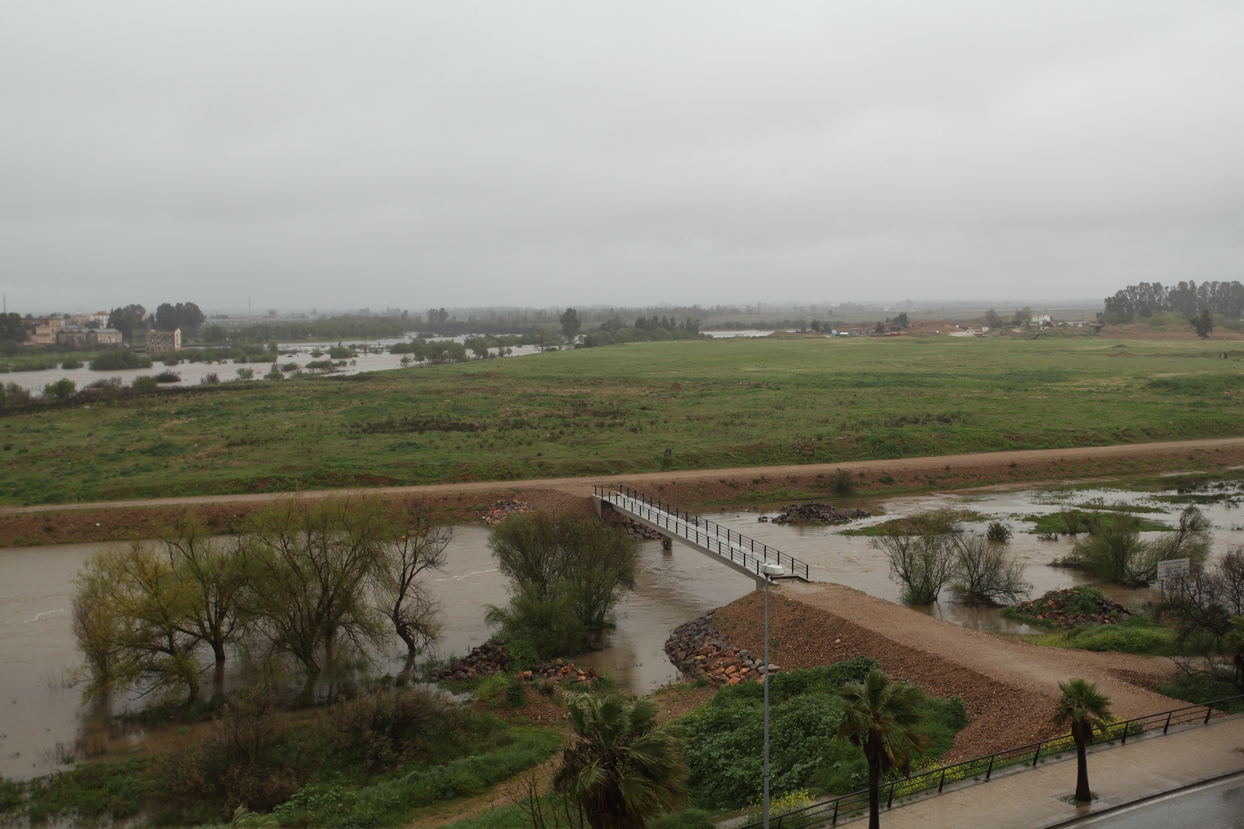 Crecida del río Guadiana a su paso por Badajoz