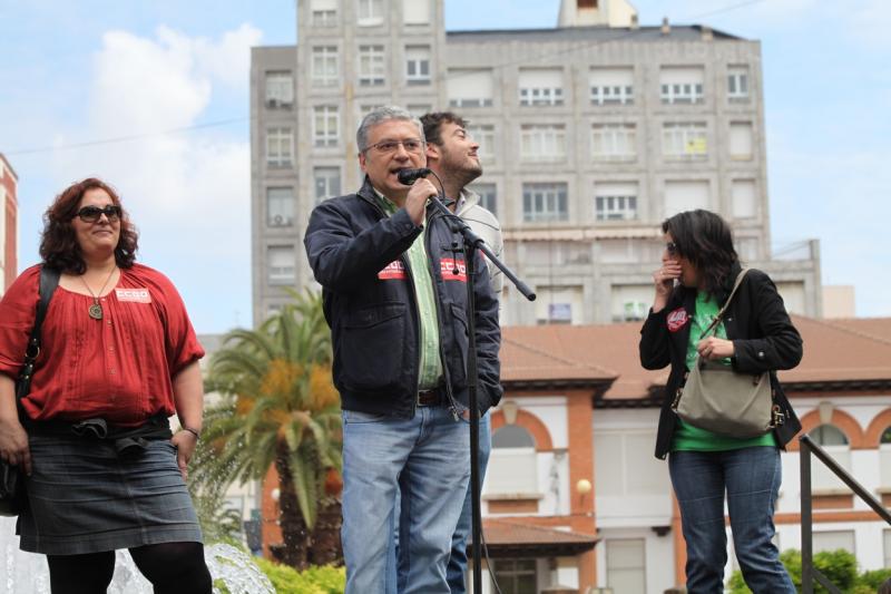 Unos 2.000 manifestantes recorren las calles de Badajoz el día del trabajador