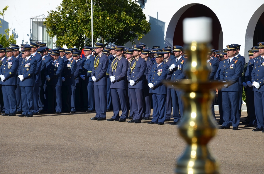 La Base Aérea de Talavera la Real celebra el día de su patrona, la Virgen de Loreto / PARTE 2