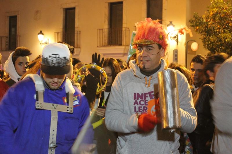 4000 pacenses defienden su Carnaval en la manifestación de ayer