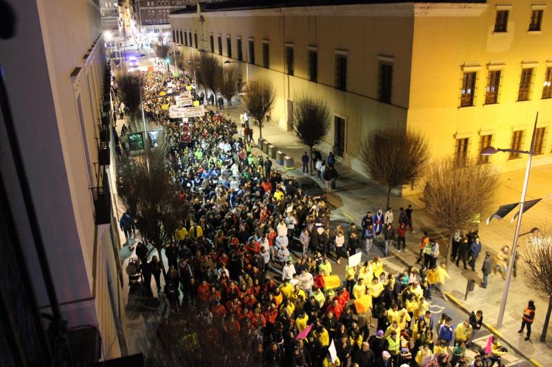 4000 pacenses defienden su Carnaval en la manifestación de ayer