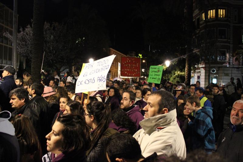 4000 pacenses defienden su Carnaval en la manifestación de ayer