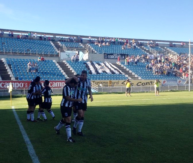 Imágenes del ascenso del CD.Badajoz a Tercera División
