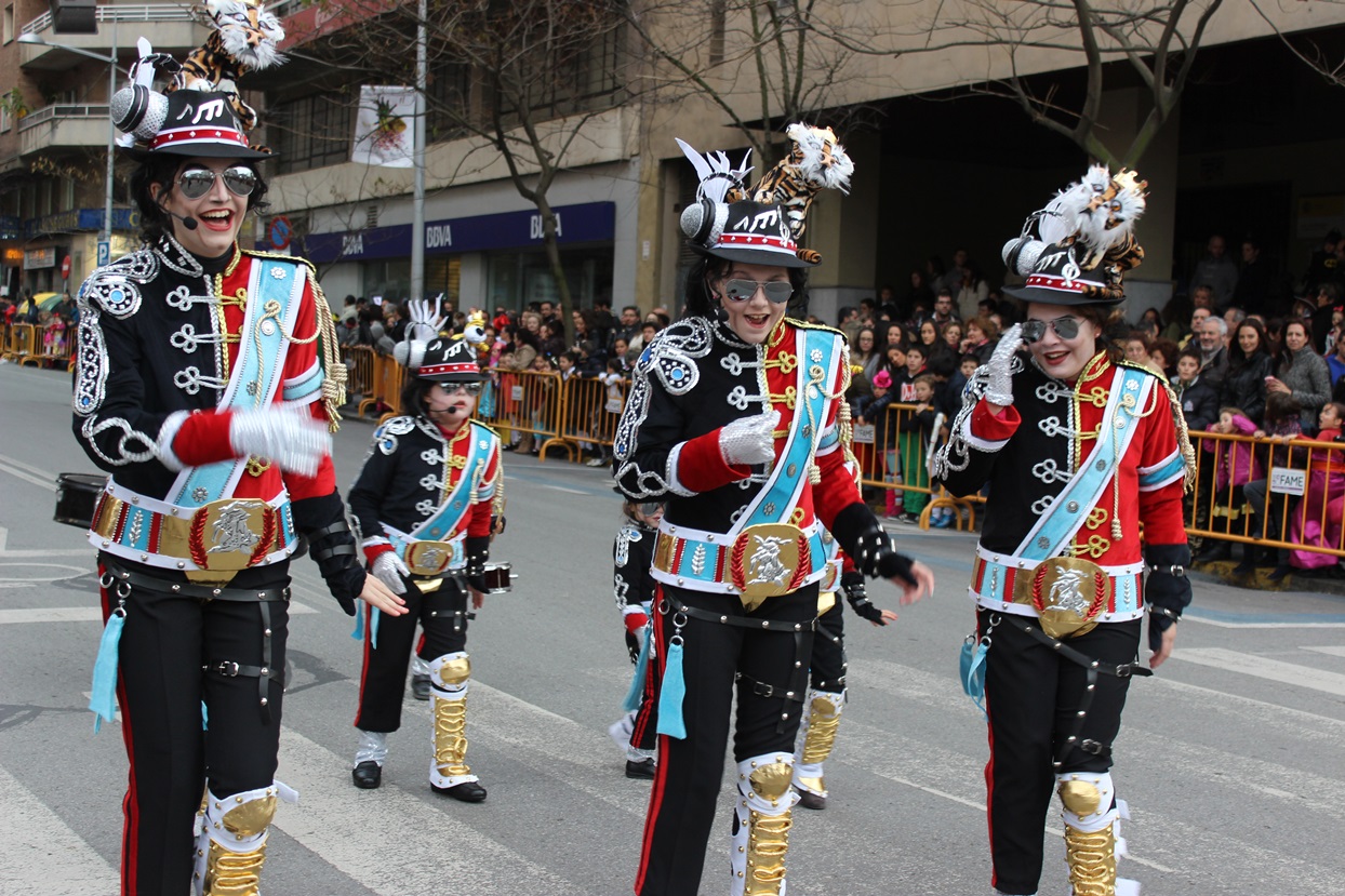 Imágenes del desfile infantil de comparsas de Badajoz 2014