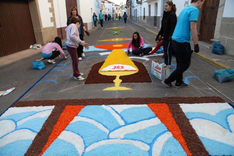 San Vicente de Alcántara se viste de gala para celebrar El Corpus Christi