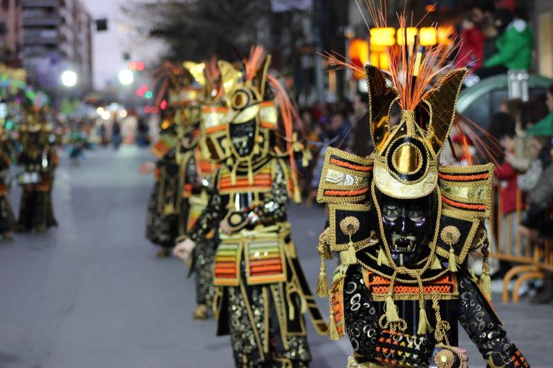 Imágenes del desfile infantil de comparsas de Badajoz 2014