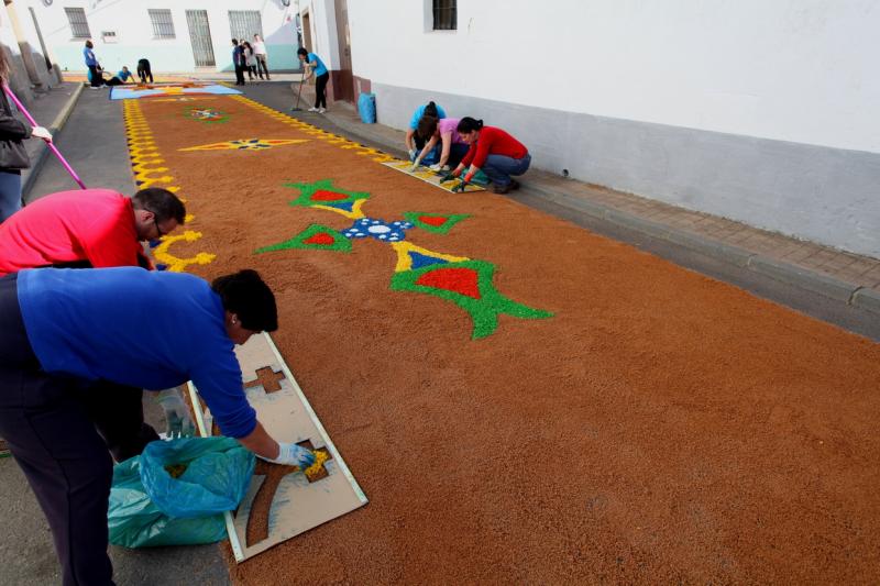 San Vicente de Alcántara se viste de gala para celebrar El Corpus Christi