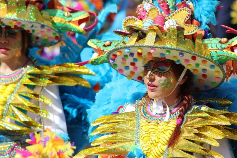 Gran Desfile de Comparsas de Badajoz 2014, parte 1