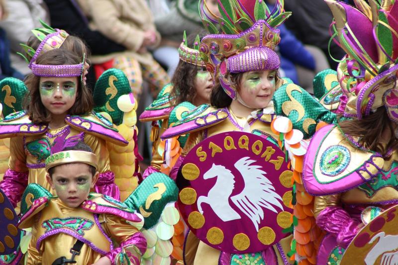 Gran Desfile de Comparsas de Badajoz 2014, parte 3