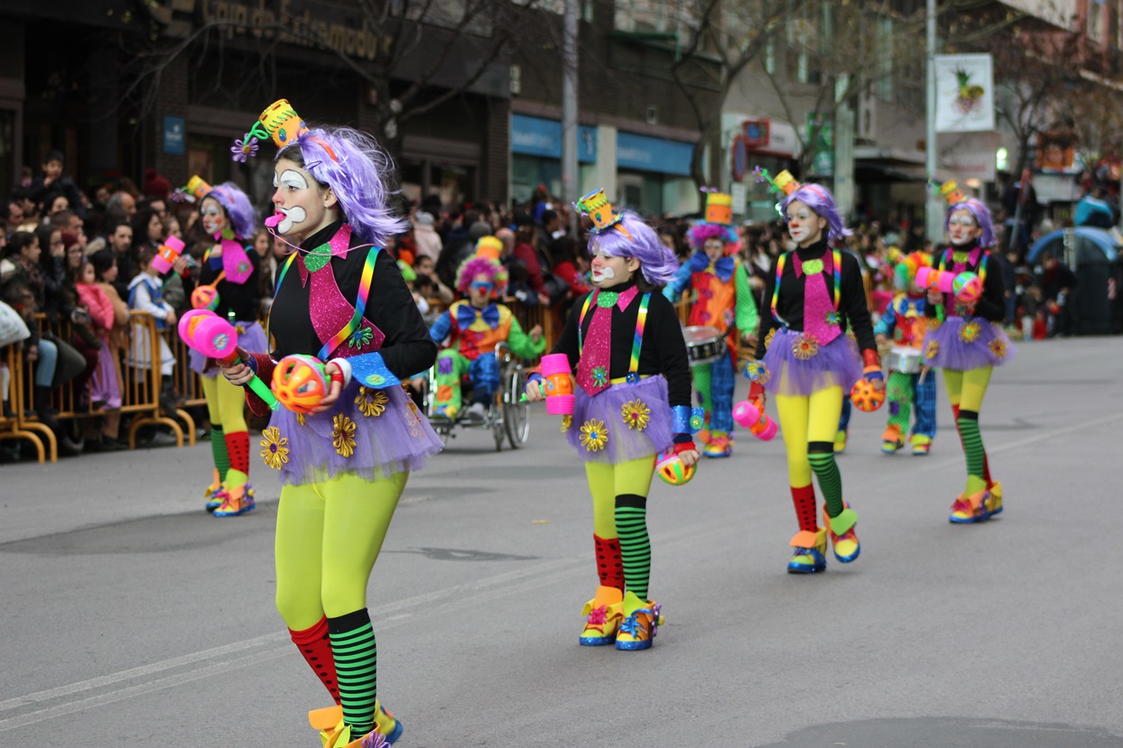 Imágenes del desfile infantil de comparsas de Badajoz 2014