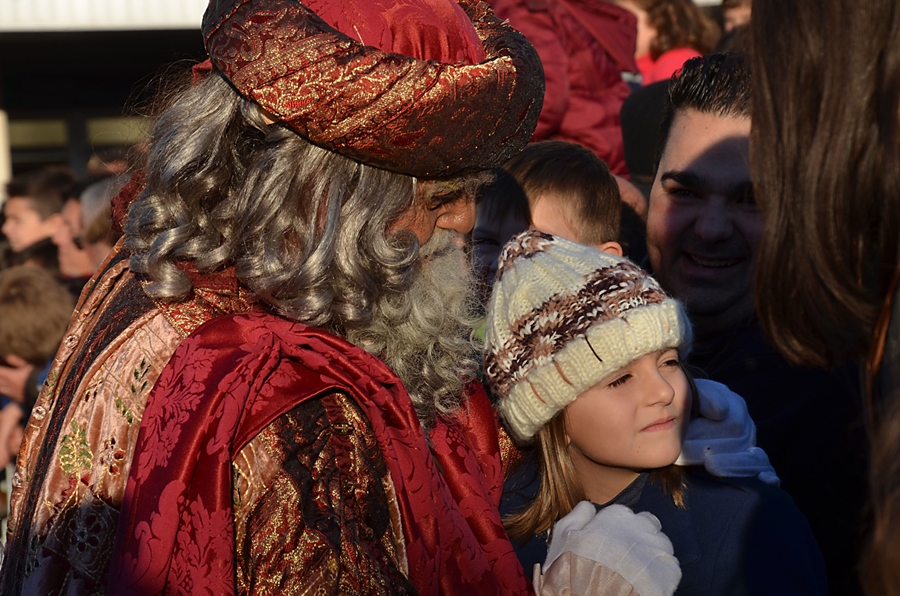 Miles de niños disfrutan de la llegada de los Reyes Magos de Oriente a Badajoz Parte I