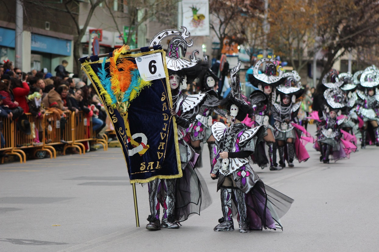 Imágenes del desfile infantil de comparsas de Badajoz 2014