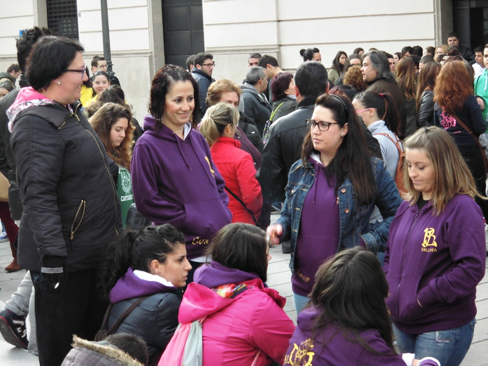 Las comparsas dejan solo al Ayuntamiento en el sorteo del Gran Desfile