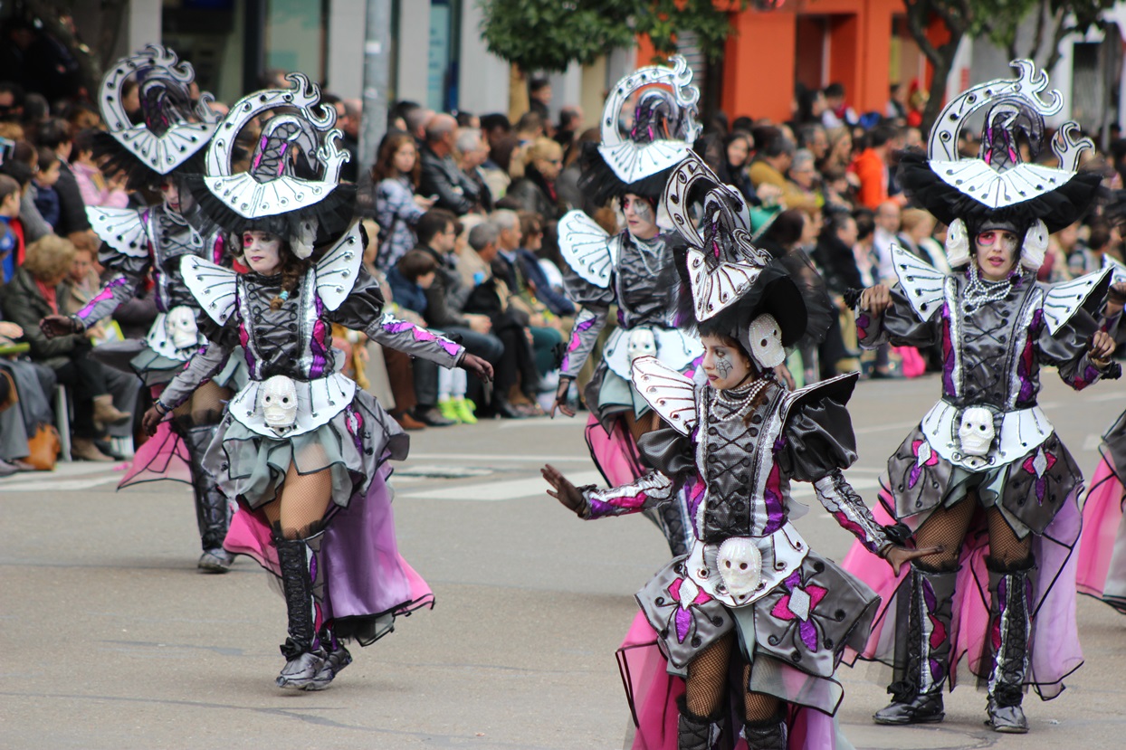 Gran Desfile de Comparsas de Badajoz 2014, parte 2