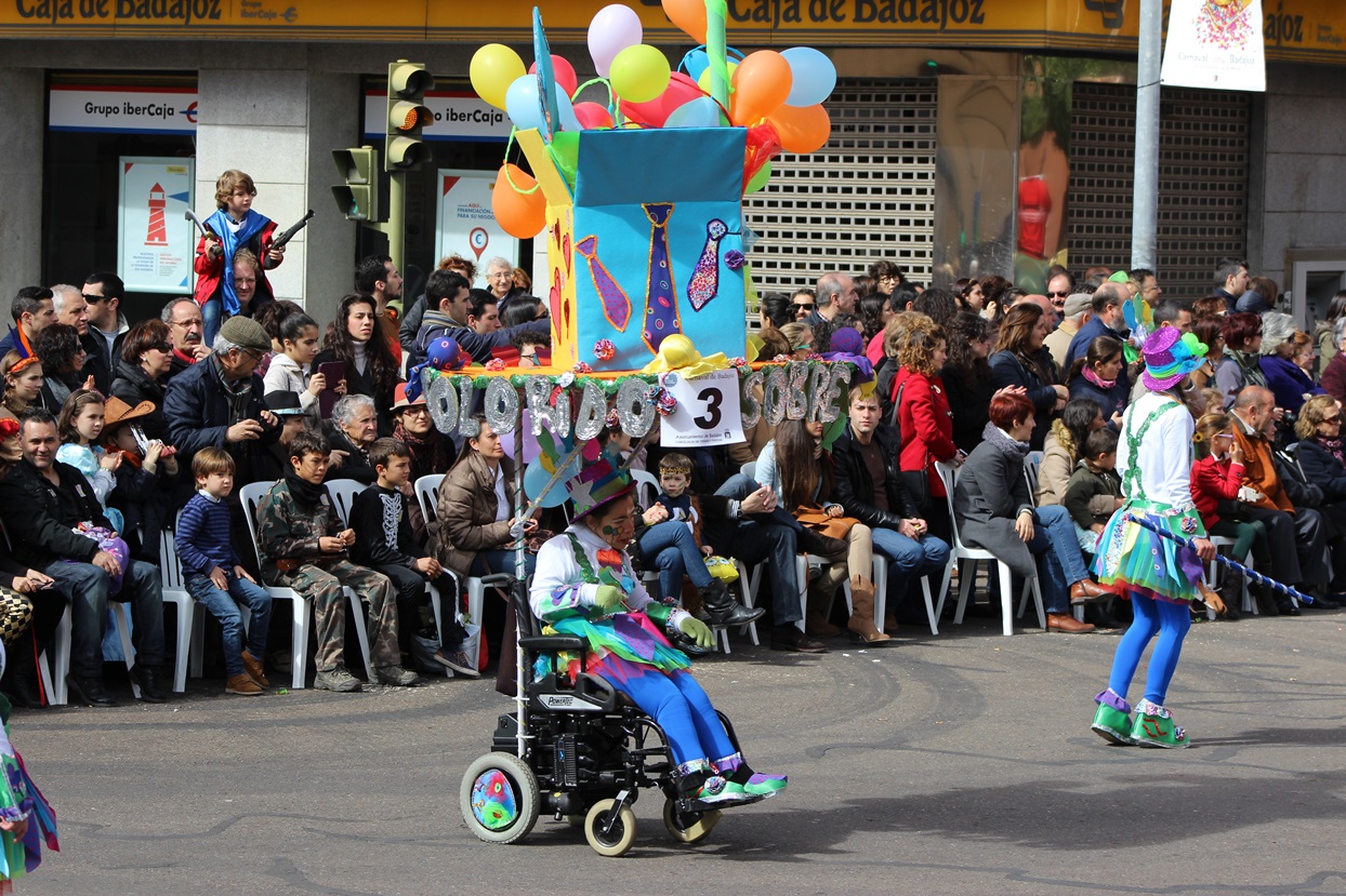 Gran Desfile de Comparsas de Badajoz 2014, parte 1