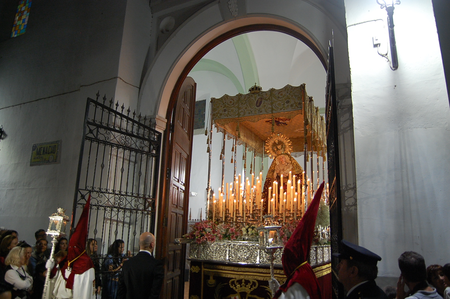 Fotografías del Martes Santo 2014 en Badajoz