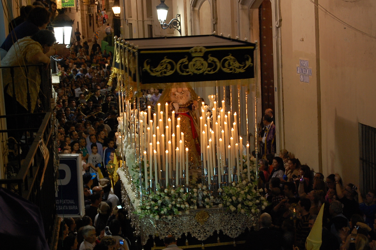 Fotografías del Lunes Santo 2014 en Badajoz