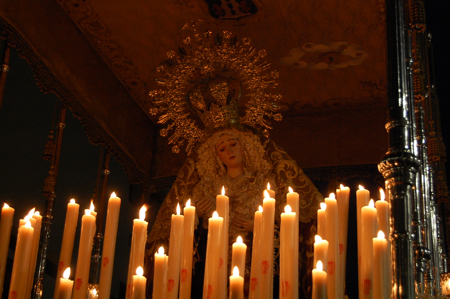 Fotografías del Martes Santo 2014 en Badajoz