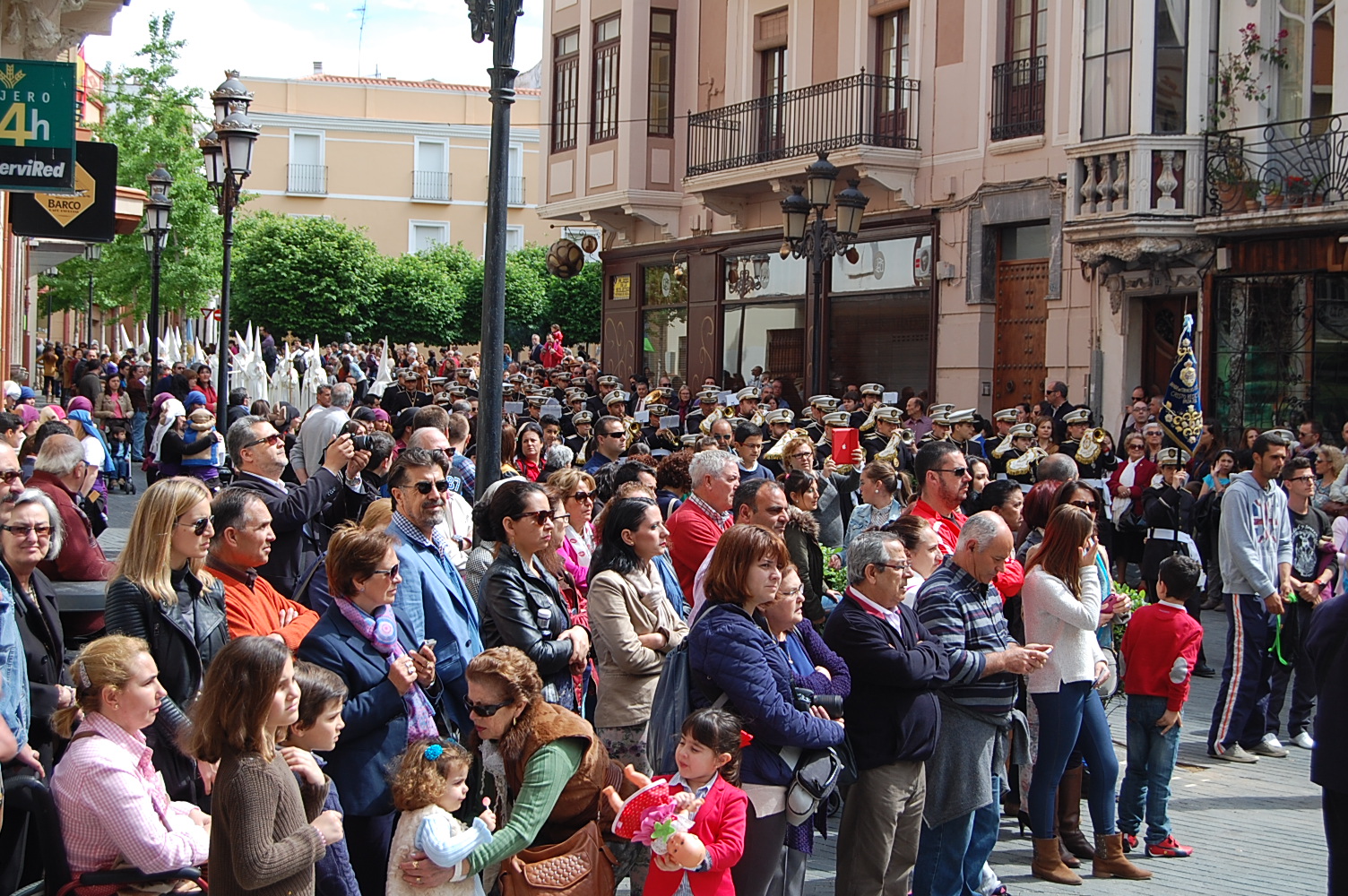 Fotografías del Domingo de Resurrección 2014 en Badajoz