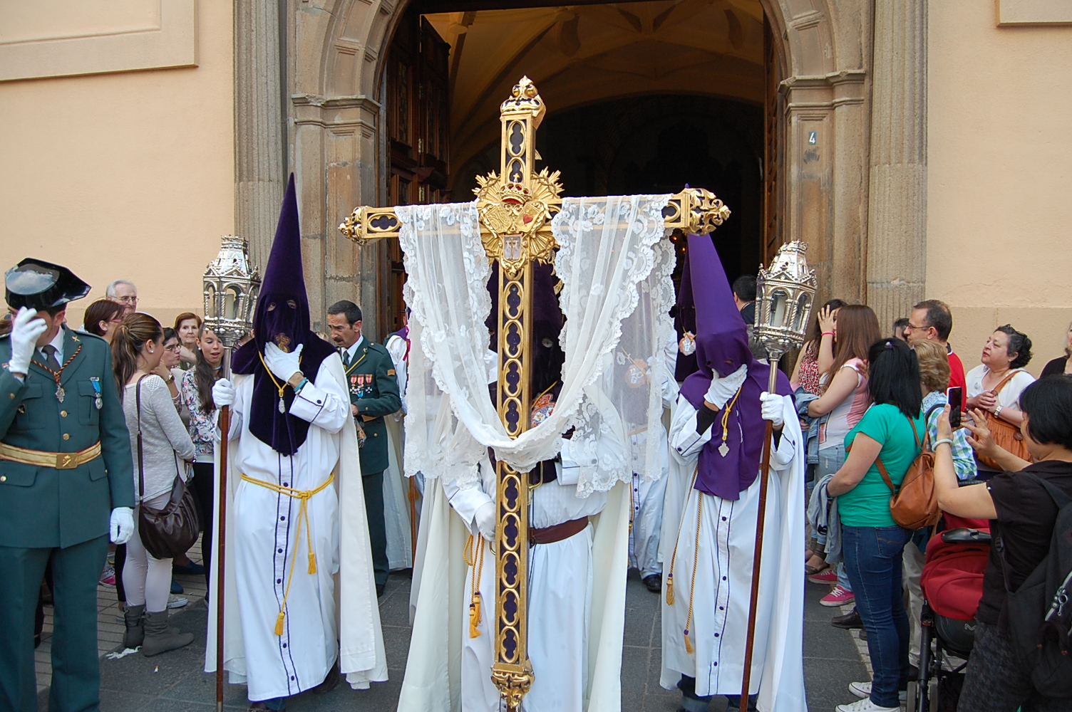 Fotografías del Miércoles Santo en Badajoz