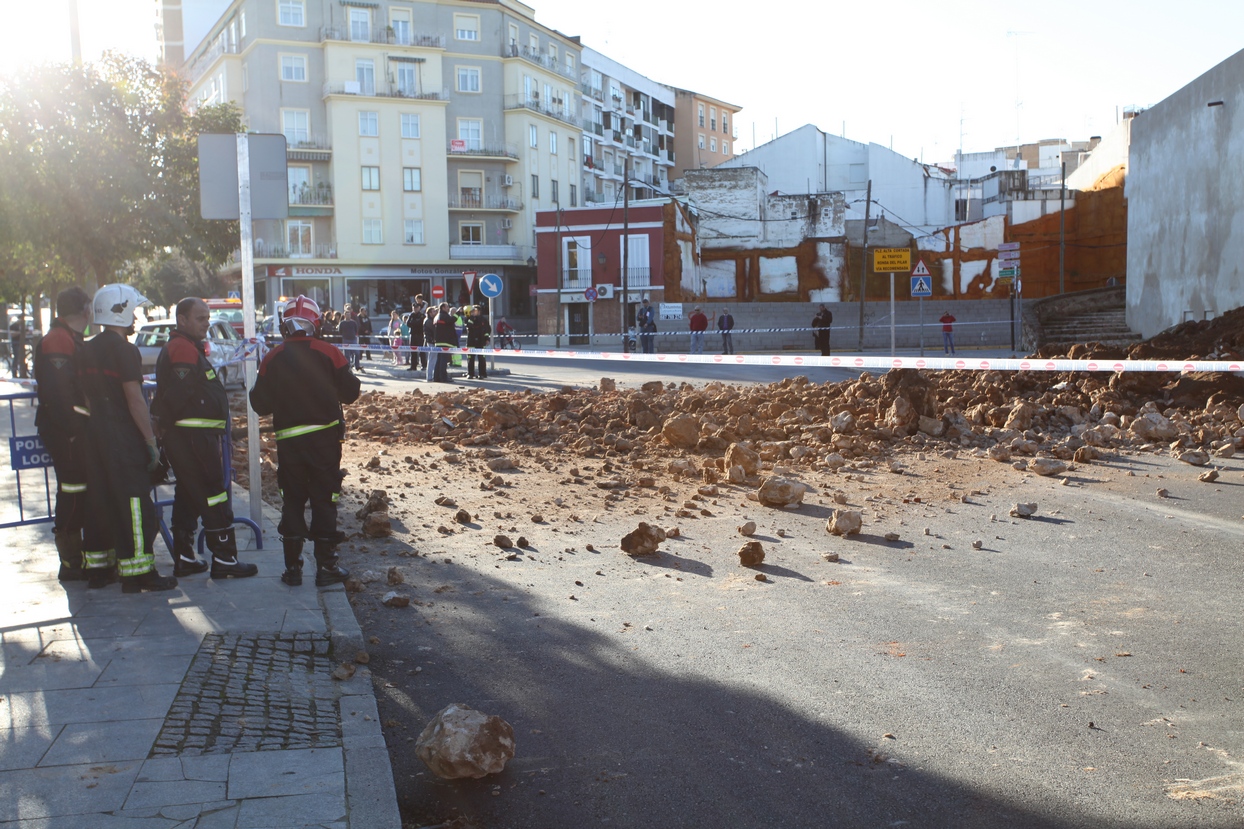 Derrumbe de Puerta Trinidad en Badajoz