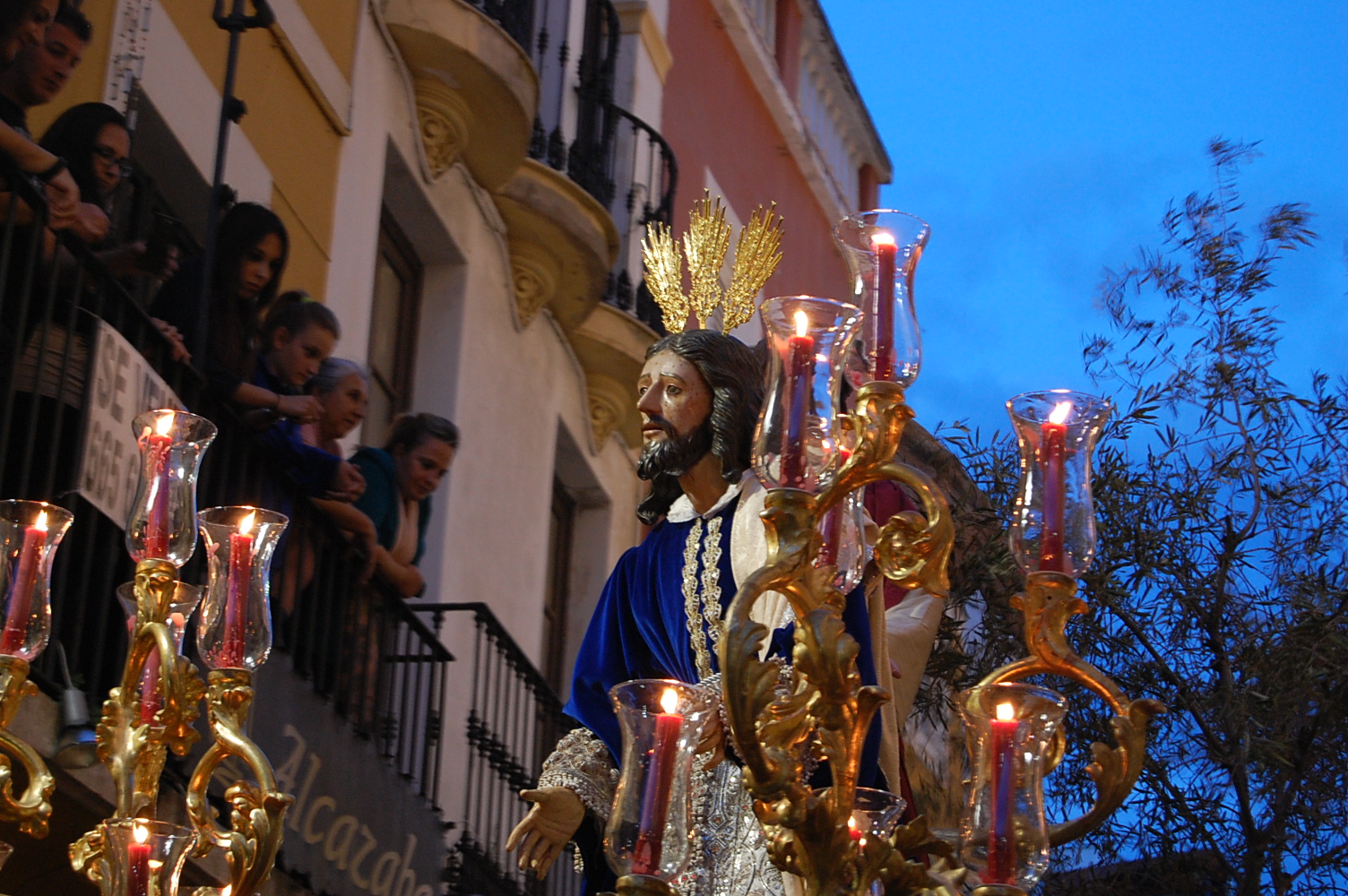 Fotografías del Lunes Santo 2014 en Badajoz