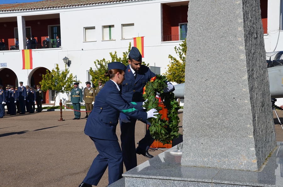 La Base Aérea de Talavera la Real celebra el día de su patrona, la Virgen de Loreto / PARTE 2