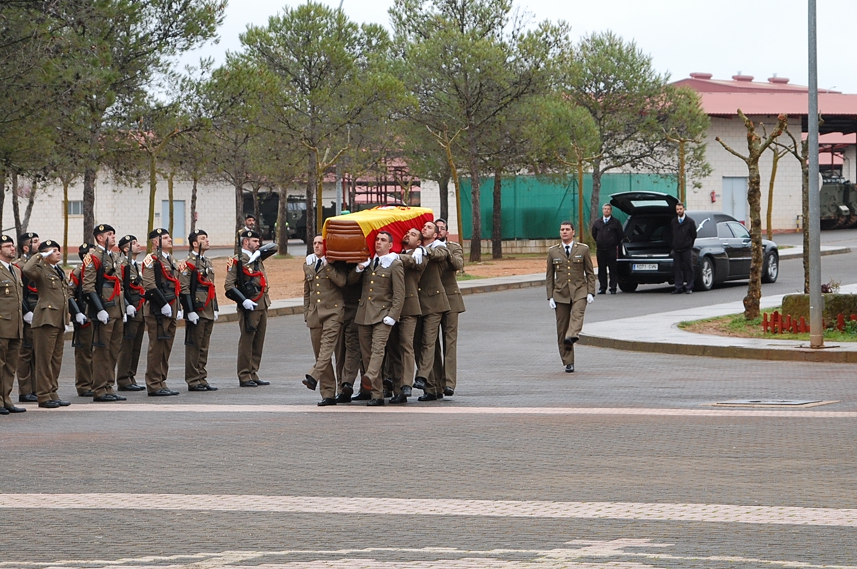 Imágenes del funeral al soldado extremeño fallecido en Líbano