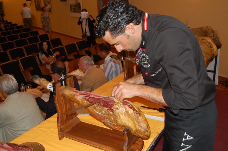 Imágenes del Salón del Jamón de Jerez de los Caballeros