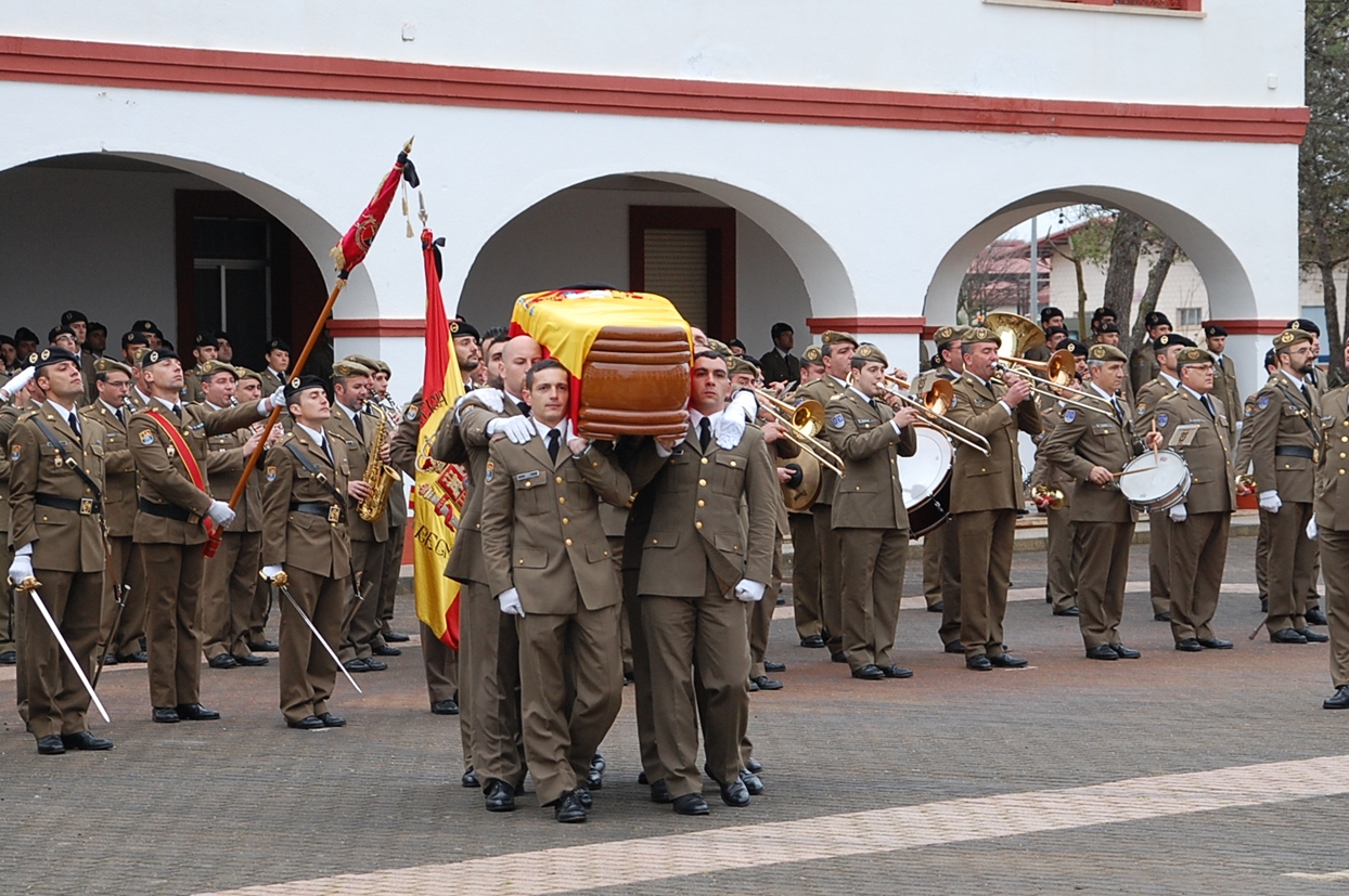 Imágenes del funeral al soldado extremeño fallecido en Líbano