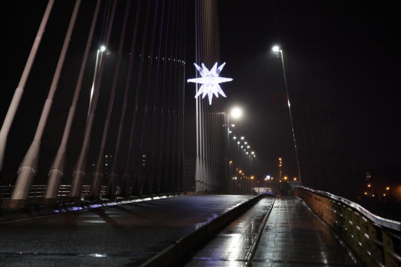 El cierre del Puente Real colapsa Badajoz