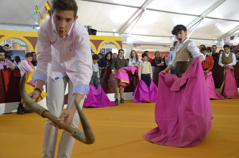 Exhibición de Toreo de Salón en la feria del Toro de Olivenza