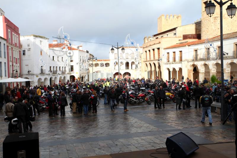 Primer Encuentro Solidario Motero Ciudad de Badajoz