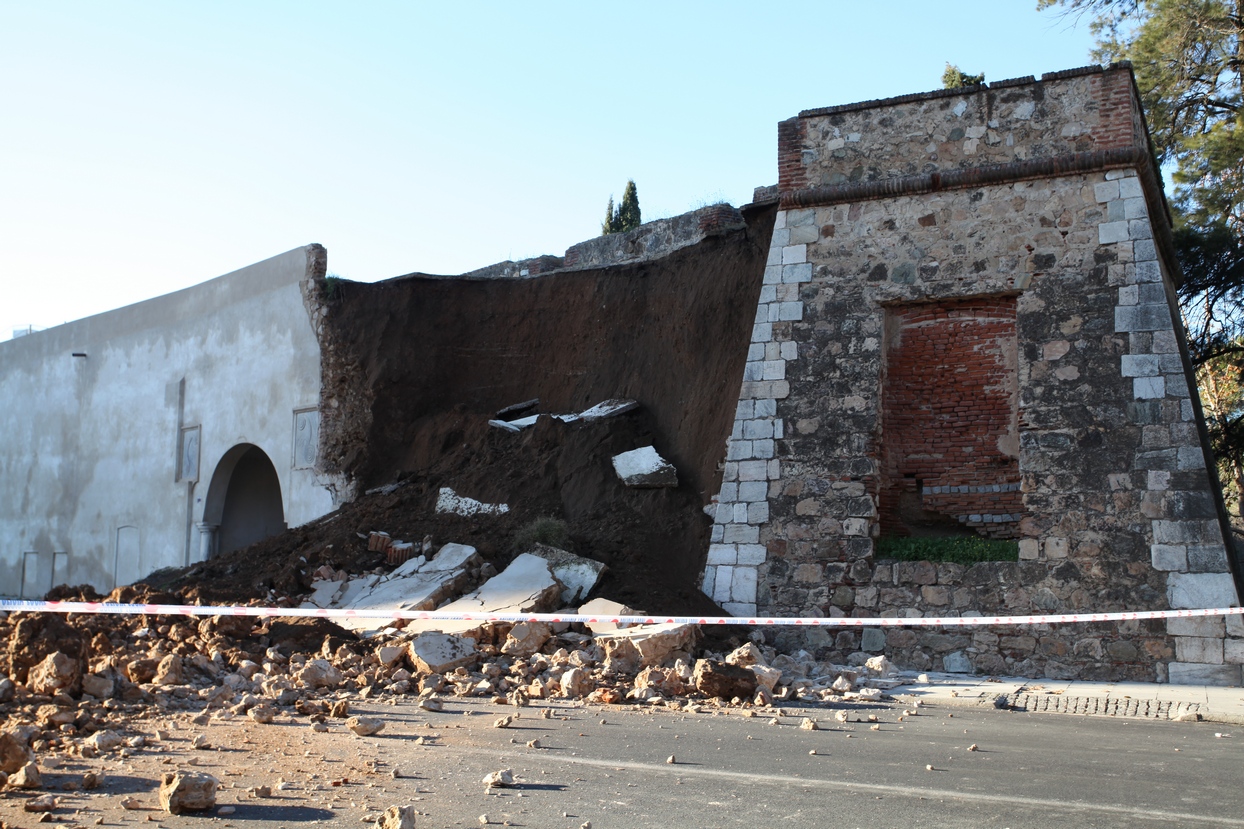 Derrumbe de Puerta Trinidad en Badajoz