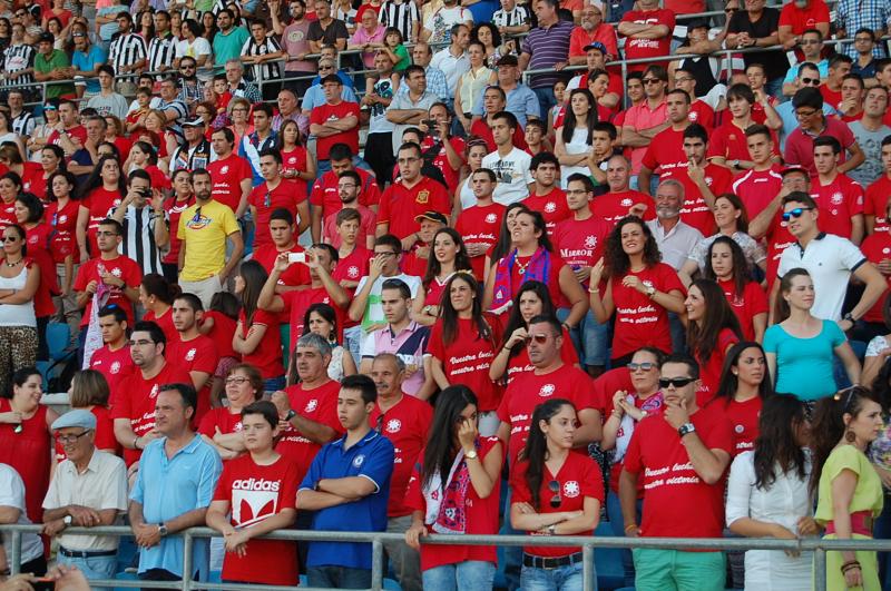 Reportaje sobre el ascenso del CD.Badajoz en imágenes