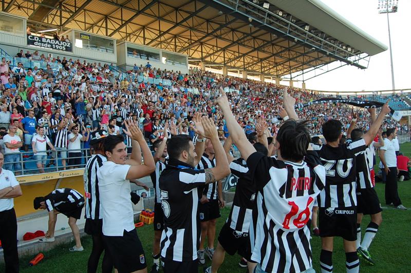 Reportaje sobre el ascenso del CD.Badajoz en imágenes