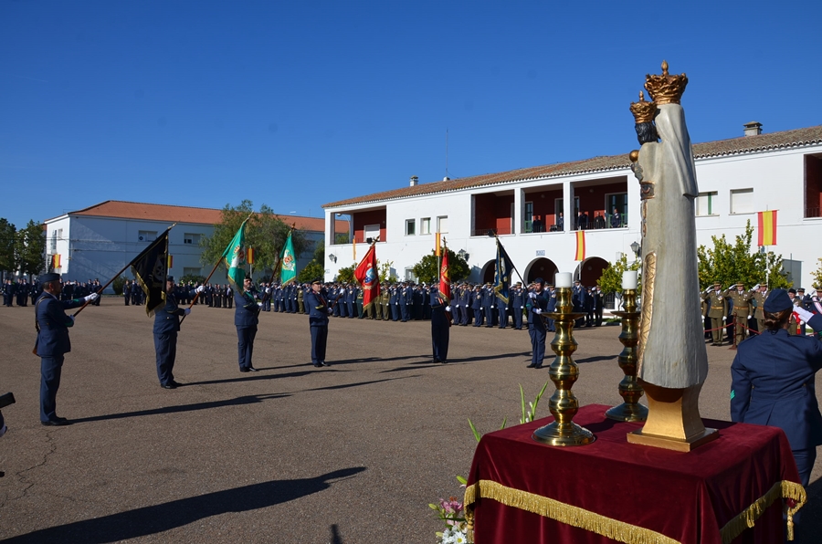 La Base Aérea de Talavera la Real celebra el día de su patrona, la Virgen de Loreto / PARTE 2