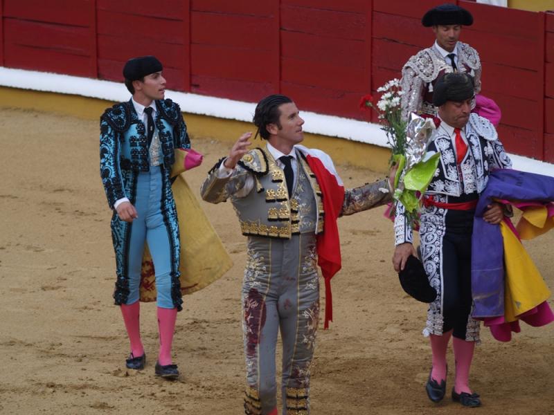 Imágenes de la primera corrida de la Feria de San Juan 2014