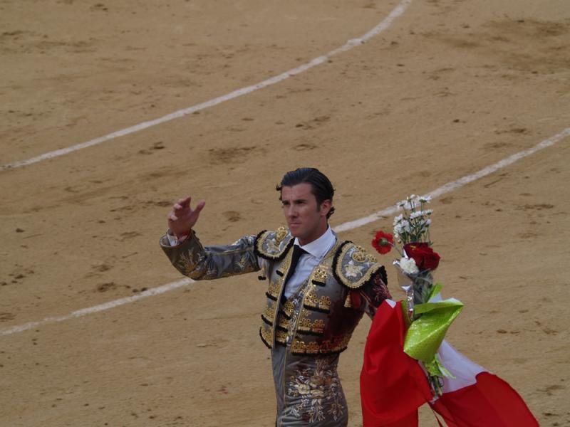 Imágenes de la primera corrida de la Feria de San Juan 2014