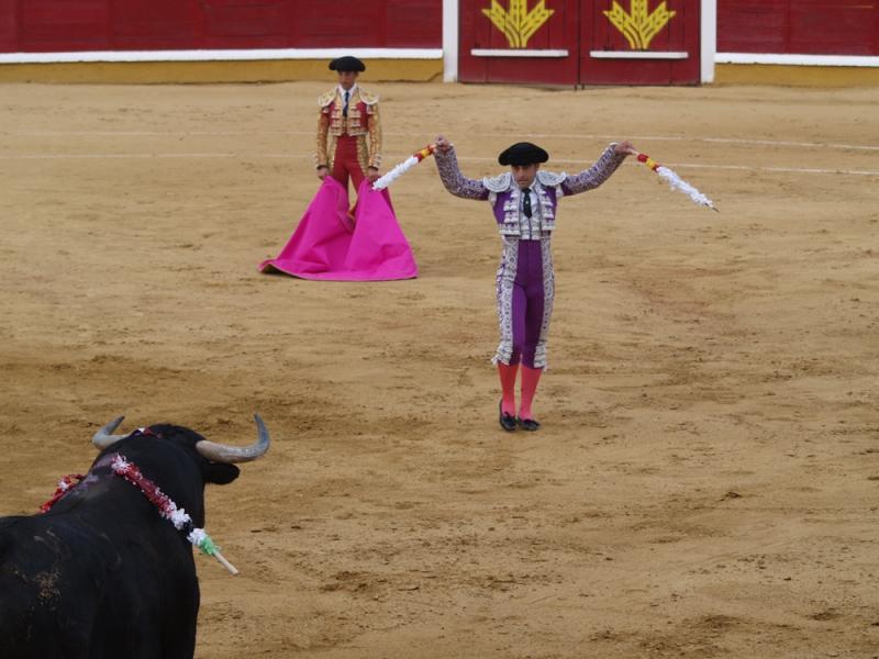 Imágenes de la primera corrida de la Feria de San Juan 2014