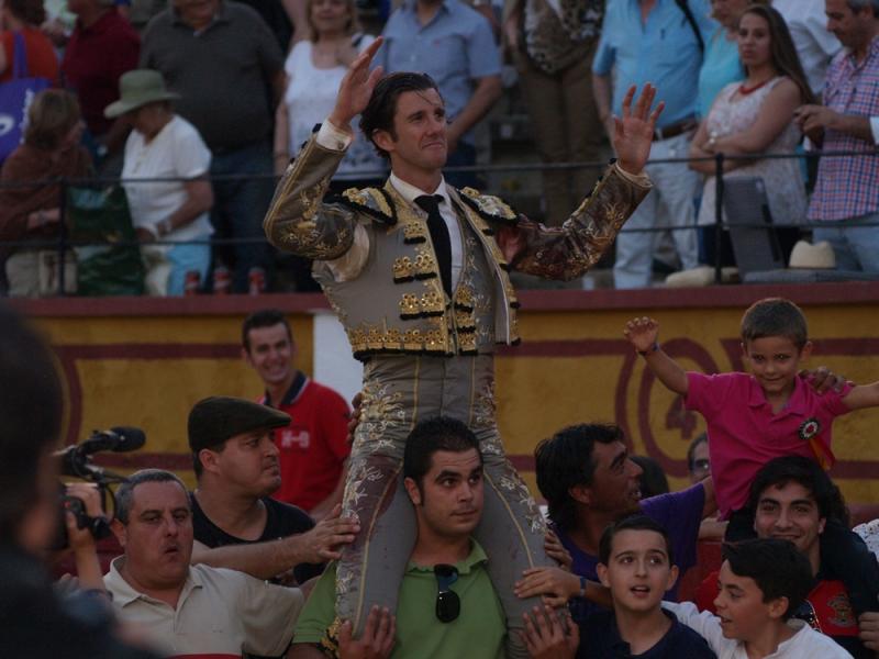 Imágenes de la primera corrida de la Feria de San Juan 2014