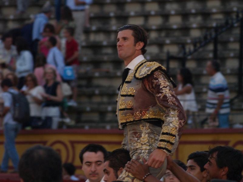 Imágenes de la primera corrida de la Feria de San Juan 2014