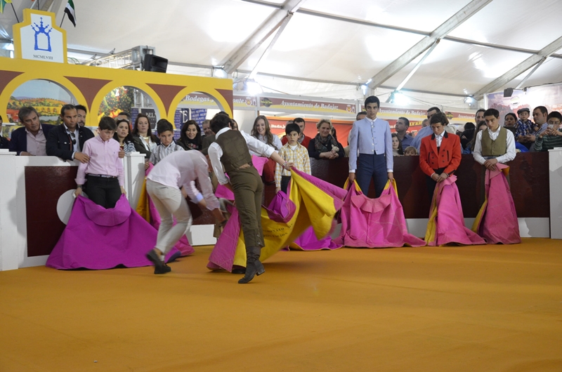 Exhibición de Toreo de Salón en la feria del Toro de Olivenza