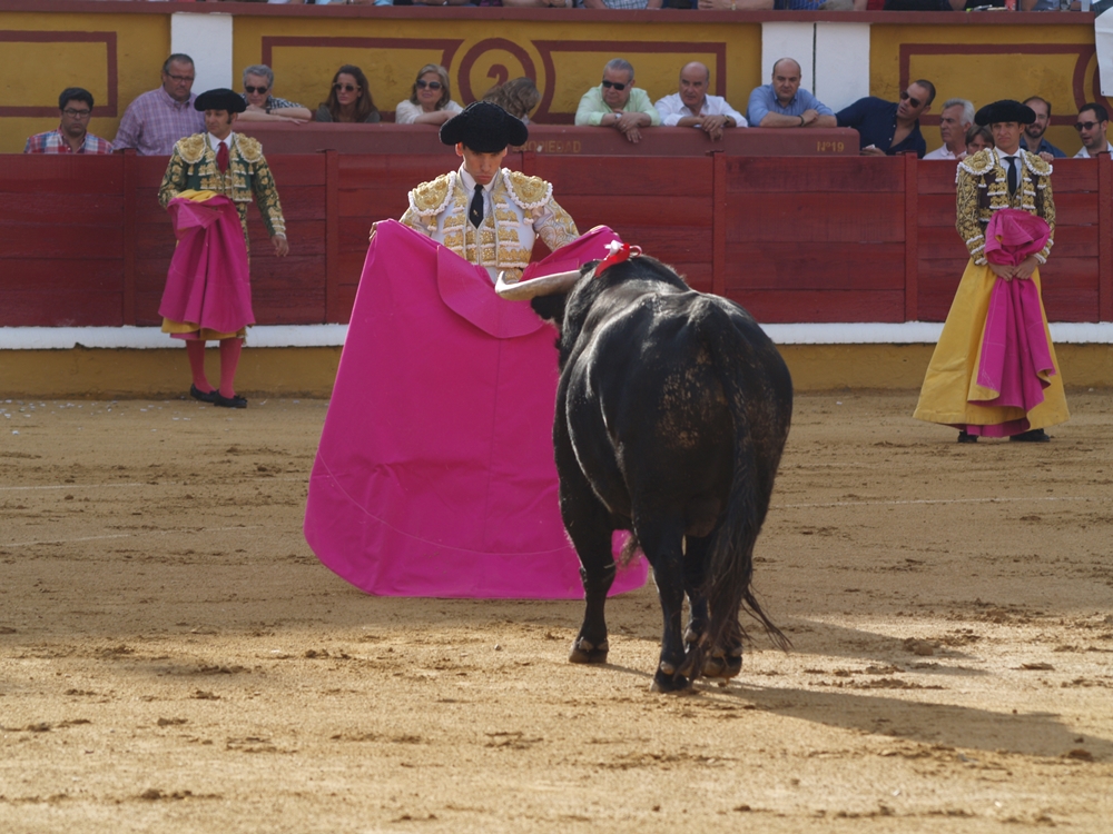 Imágenes de Campos, Morante, El Juli y Perera en la segunda de Feria de Badajoz