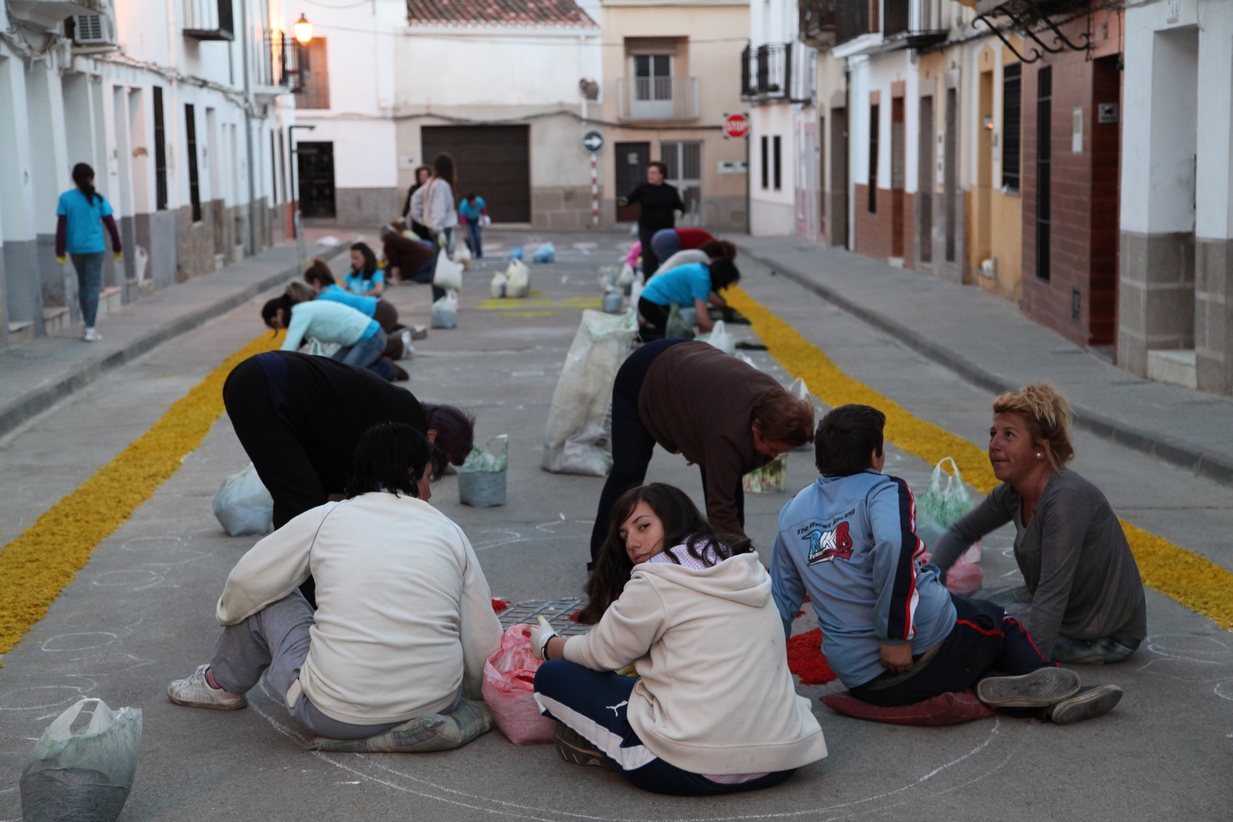 San Vicente de Alcántara se viste de gala para celebrar El Corpus Christi