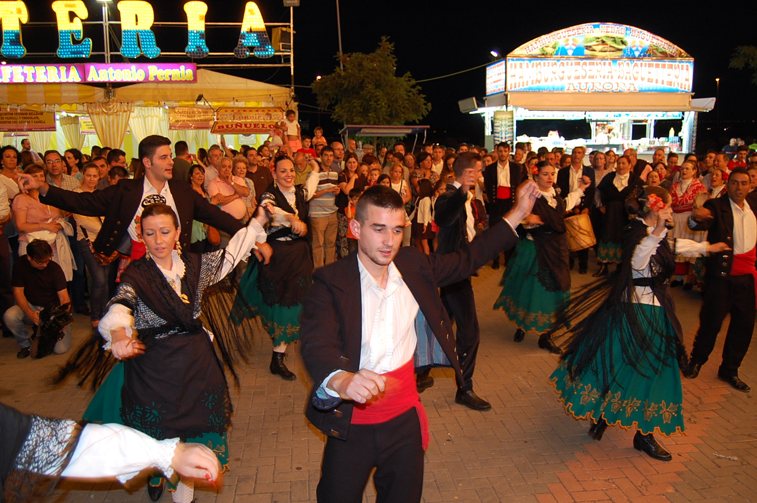 Imágenes del primer día de Feria de San Juan 2014