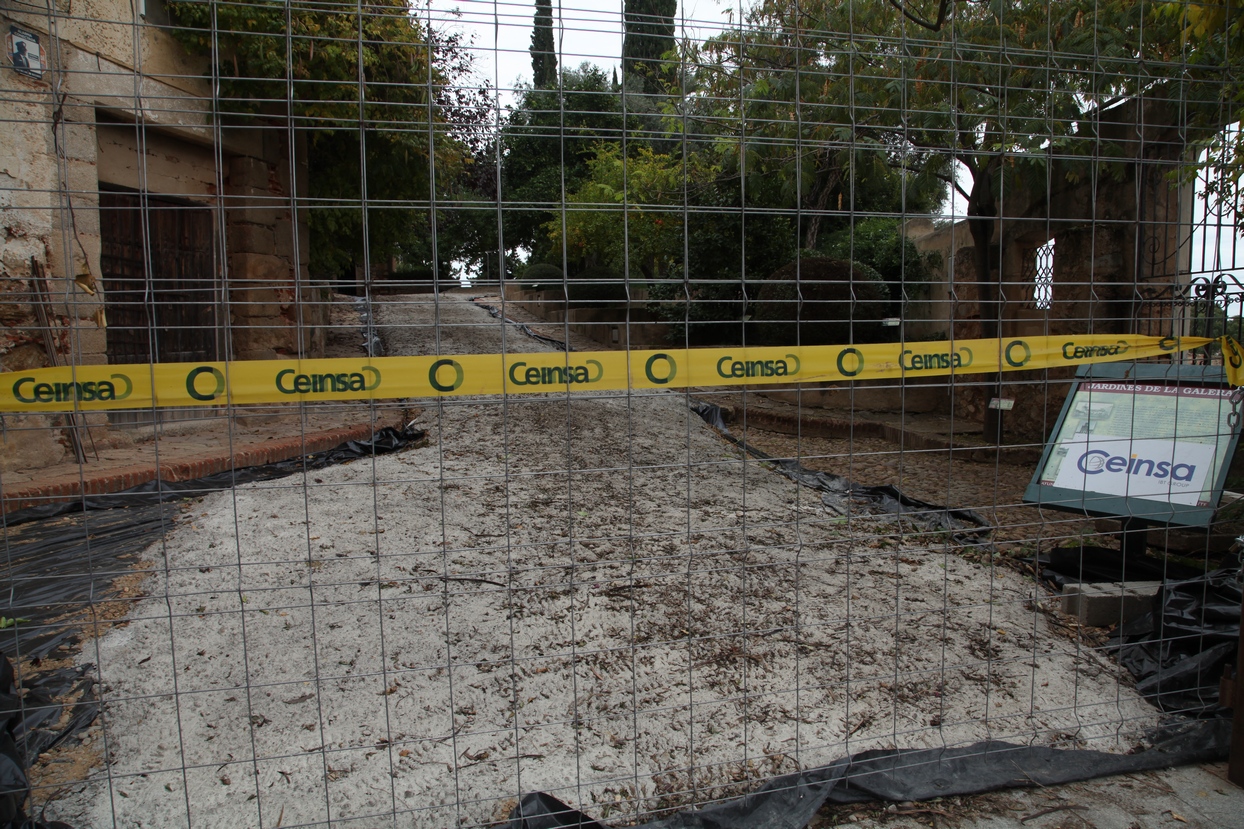 Comienzan los movimientos de tierra para el nuevo parking de El Campillo