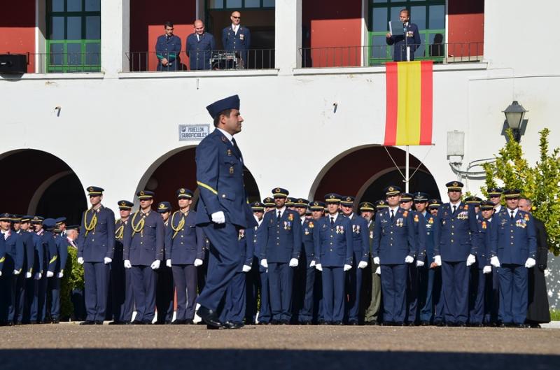 La Base Aérea de Talavera la Real celebra el día de su patrona, la Virgen de Loreto/ PARTE 1