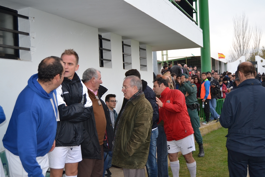 Imágenes del torneo benéfico de fútbol de Valverde de Leganés - Parte I